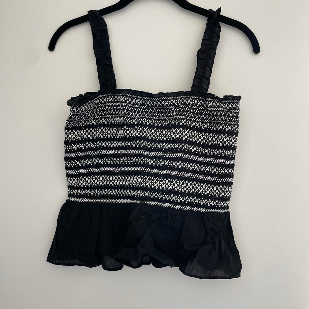 Guess Top - Picture 2 of 3